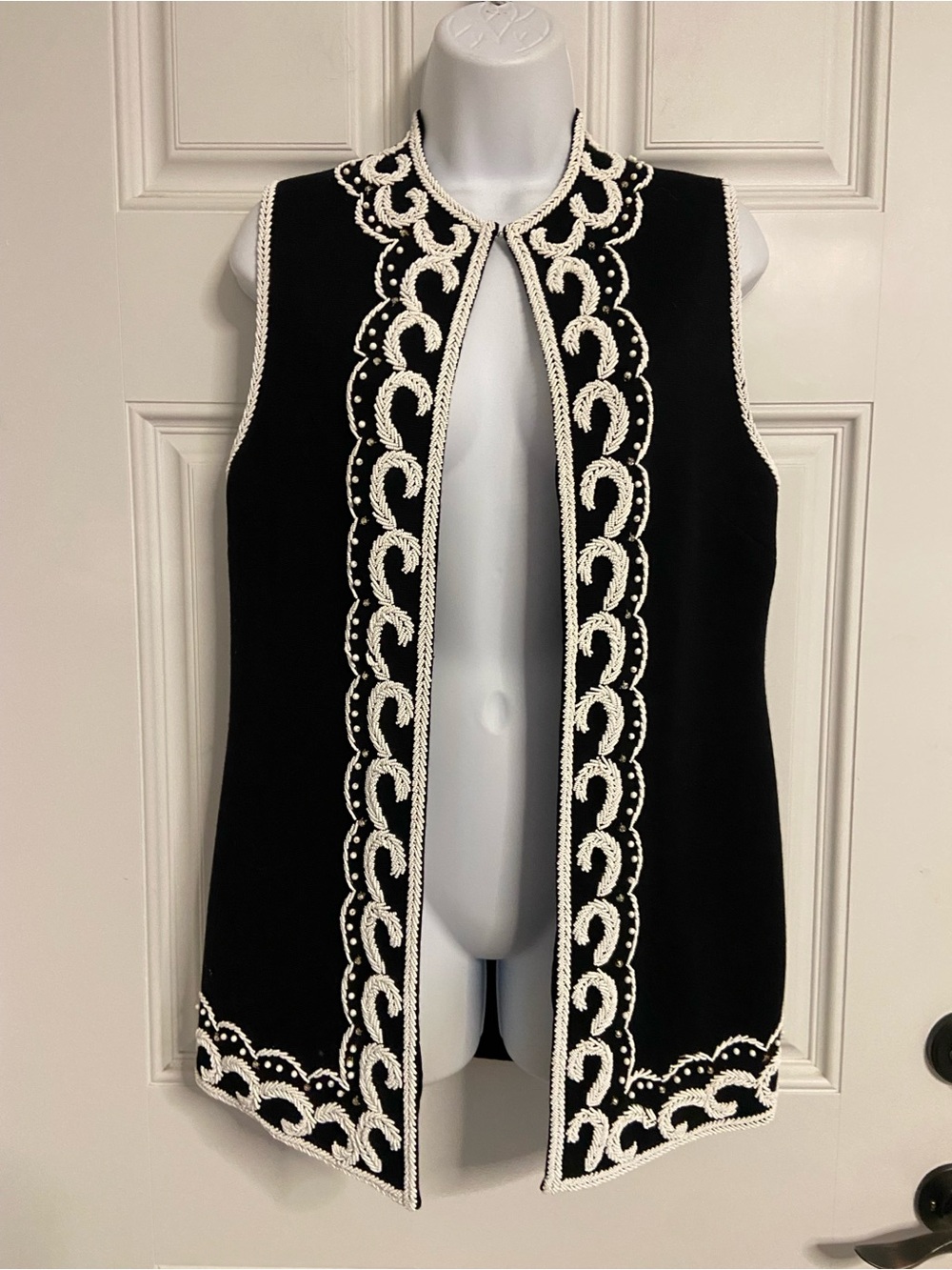 LILLI ANN San Francisco 1960s(?)Beaded Trim WOOL Tunic Vest